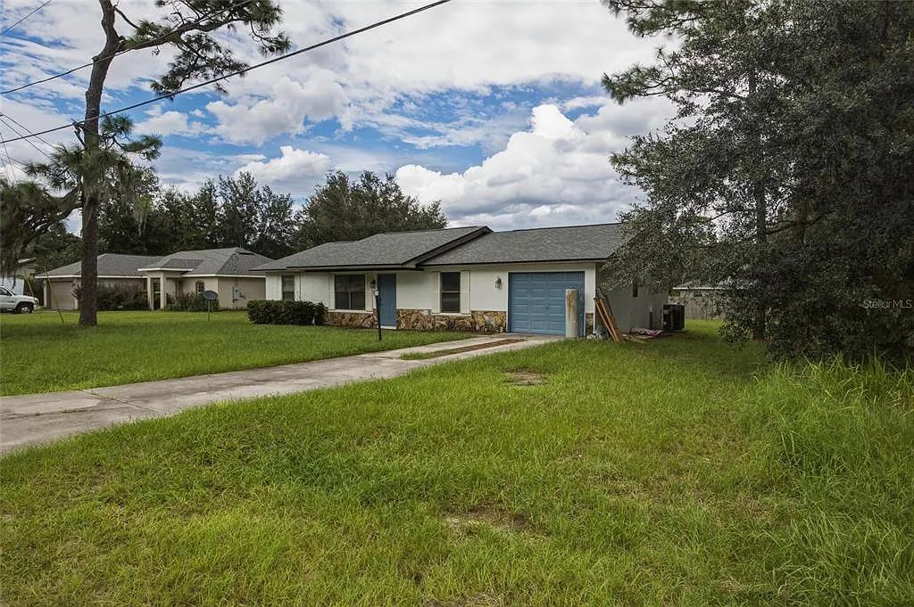 3 bed, 2.0 bath, 1438 sqft, $1,700 — Photo 2