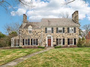 21059 Claythorne Rd, Shaker Heights, OH 44122