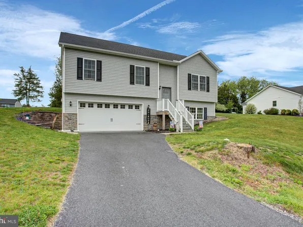 3799 Percy Ave, Chambersburg, PA 17202