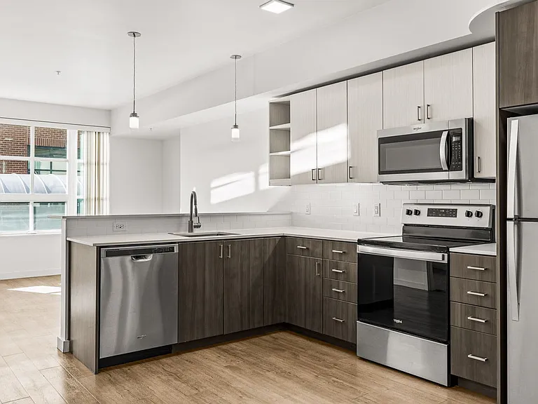 Gordon Lofts — Photo 1