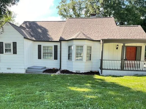 1093 Enota Ave NE, Gainesville, GA 30501