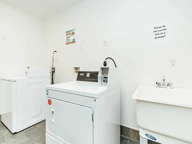 316 Evergreen Ave #2A — Photo 5