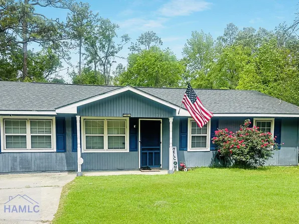 712 Fleming Rd, Hinesville, GA 31313