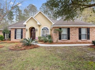 633 Apache Dr, Abita Springs, LA 70420