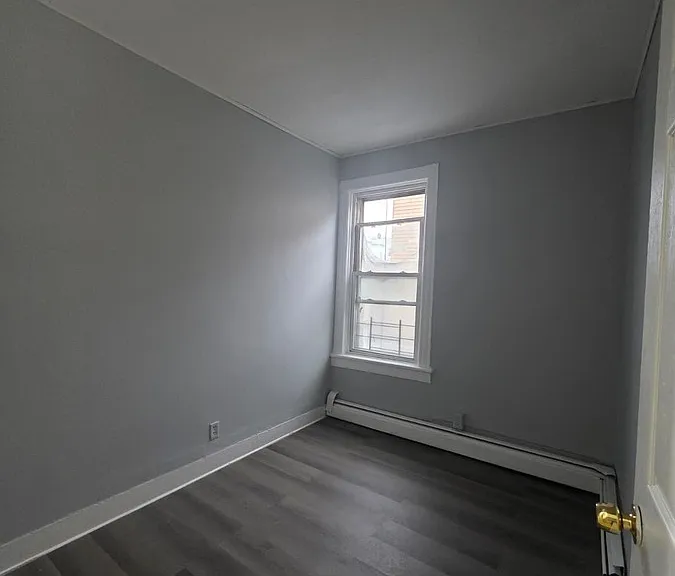 8 Garfield St — Photo 8