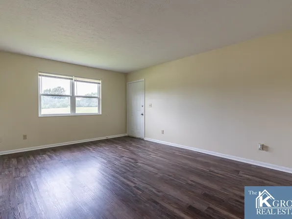 390 Elm Rd #19, Radcliff, KY 40160