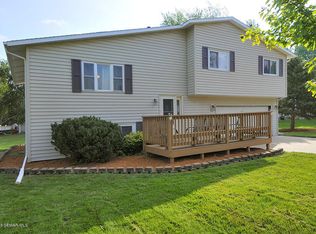 401 4th Cir NW, Waseca, MN 56093