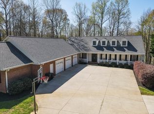 104 Hickory Hollow Rd, Inman, SC 29349