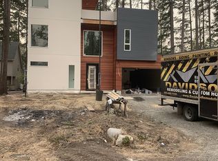 28207 SE Starr Rd, Eagle Creek, OR 97022