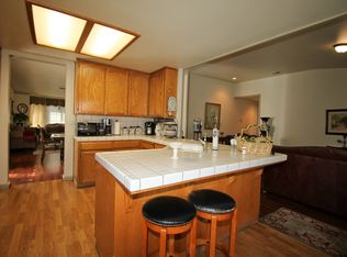 1940 Spruce Dr, Hollister, CA