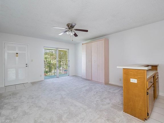 5th image of 167 N Collier Blvd APT L8