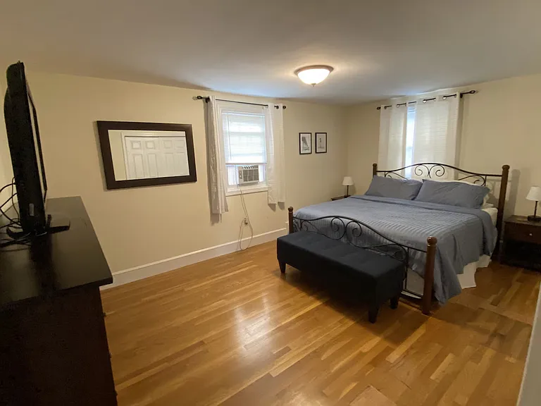 8 Morton Ave — Photo 25