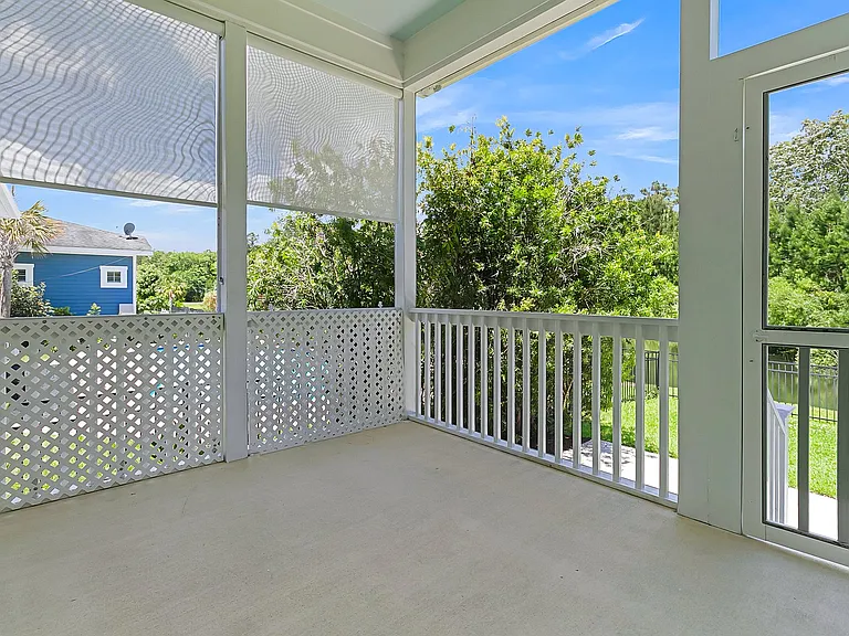 3688 Maidstone Dr — Photo 42
