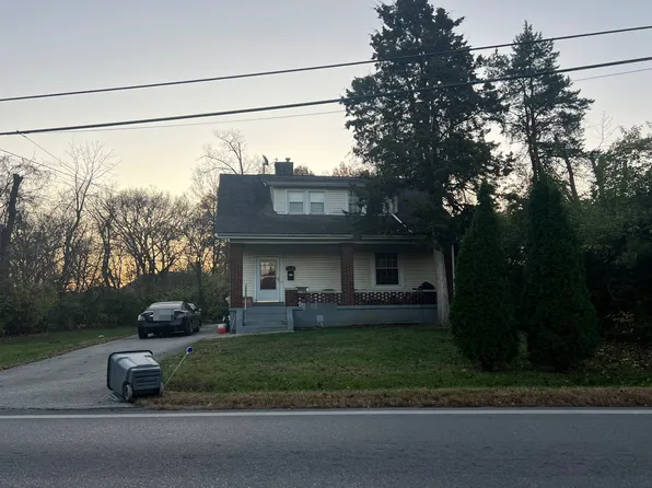 10152 Chester Rd, Cincinnati, OH 45215