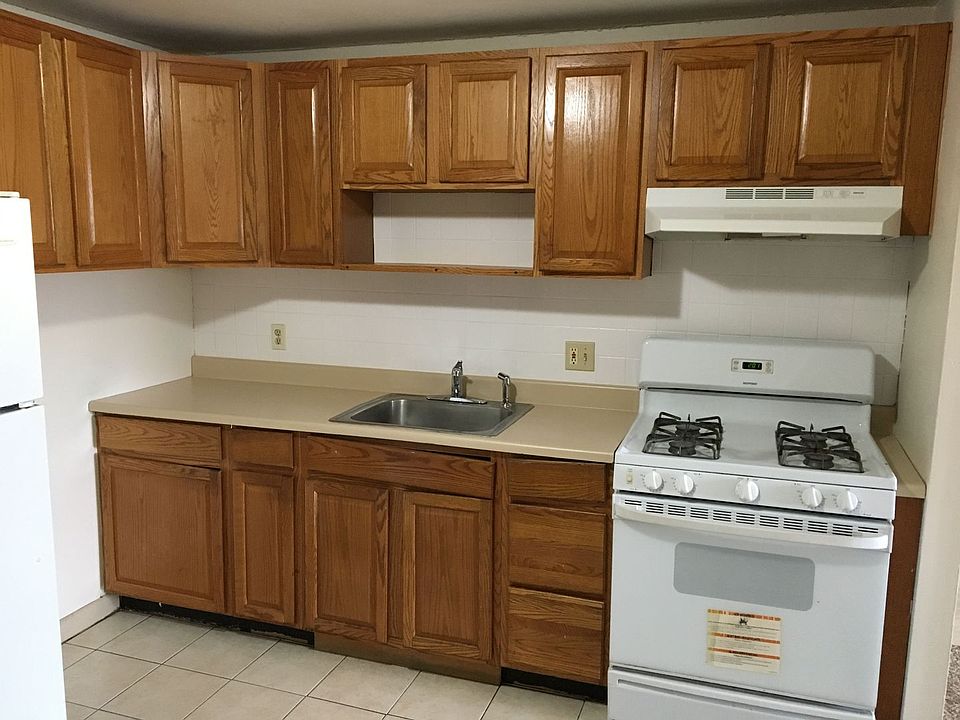 1st image of 42 Oakland Ave APT 8