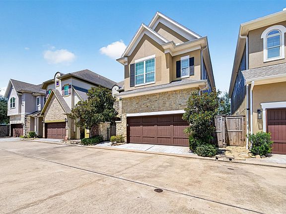 2nd image of 8217 Cabernet Ln