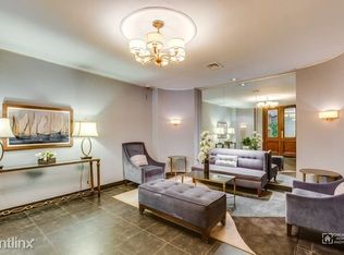 720 W Gordon Ter APT 6A, Chicago, IL 60613