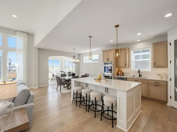 6510 Harvest Way, Chaska, MN 55318