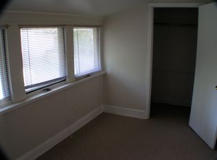 4139 Holmes St, Kansas City, MO 64110