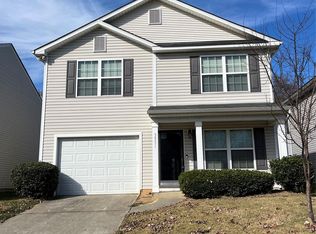 3951 Damask Dr, Charlotte, NC 28206