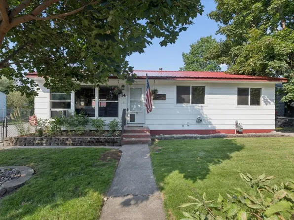 14 Council Bluffs Dr, Columbia Falls, MT 59912