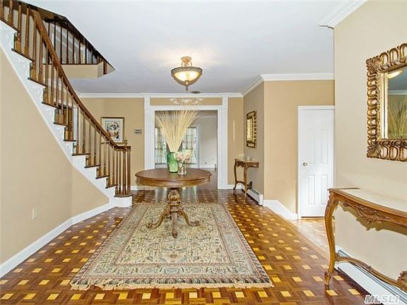 2nd image of 331 Anchorage Dr