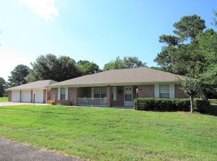 44 Cherry Hls, Trinity, TX 75862