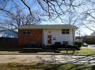 202 Senter Valley Rd, Irving, TX 75060