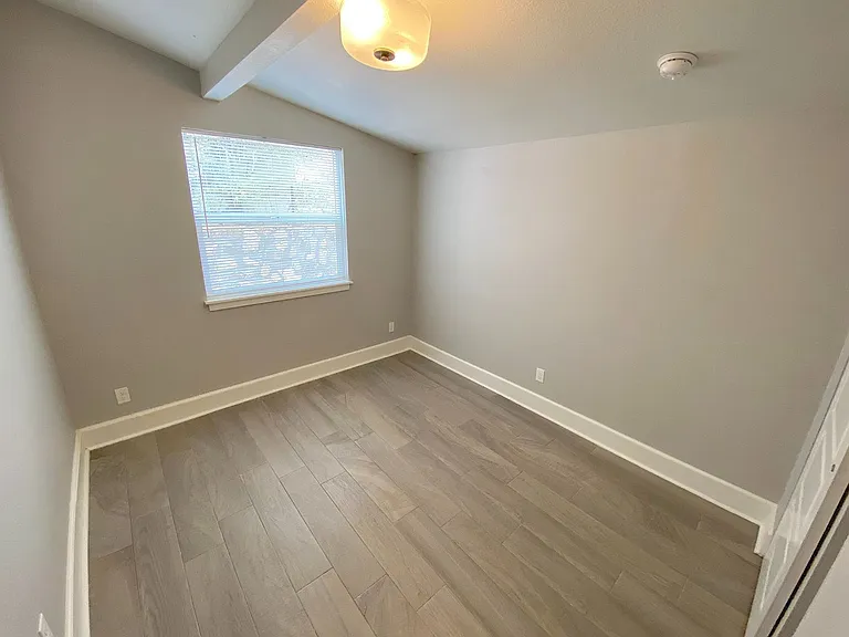 2723 Sacramento Ave — Photo 19