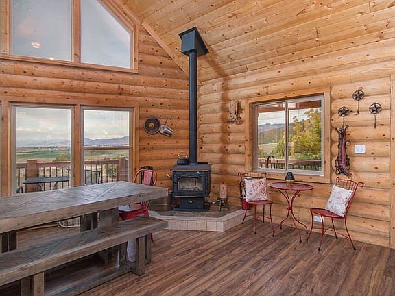 Wood burning stove 