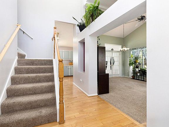 4th image of 4699 Raintree Dr SE
