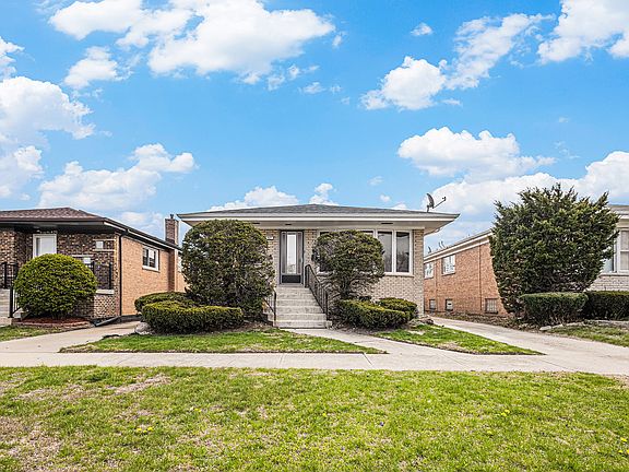 4th image of 627 Paxton Ave
