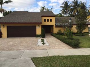 12261 SW 95th St, Miami, FL 33186