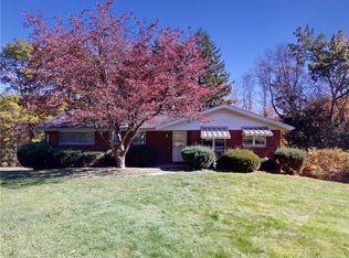 200 Cherokee Dr, Butler, PA 16001