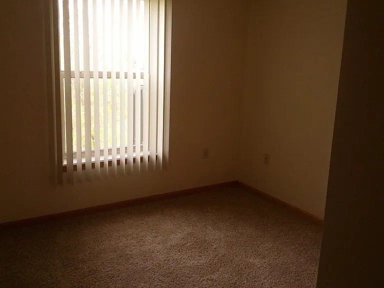 Pheasant Run Apartments — Photo 51