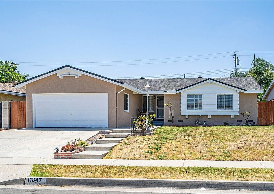 1st image of 11847 La Serna Dr