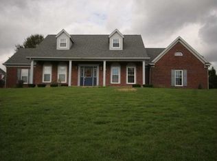 788 19th St, Jasper, IN 47546