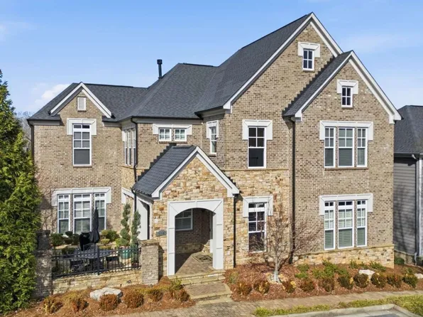 5310 Whitaker St, Peachtree Corners, GA 30092