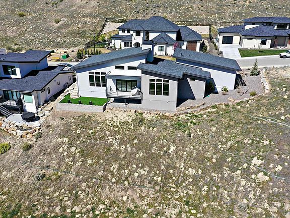 4th image of 1281 E Chardie Rd