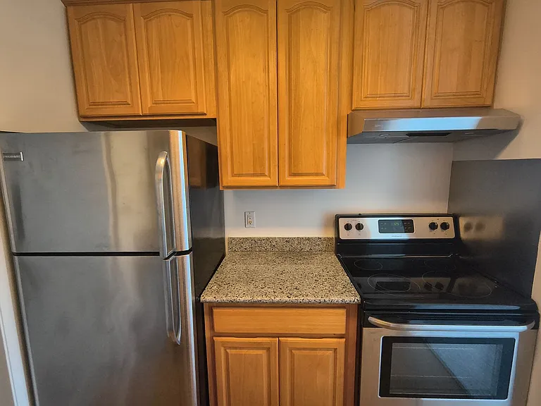 5 Commodore Dr #412 — Photo 30