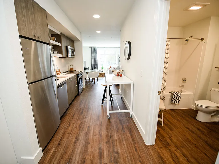 The George Besaw Apartments Bathroom and Kitchen Hall
