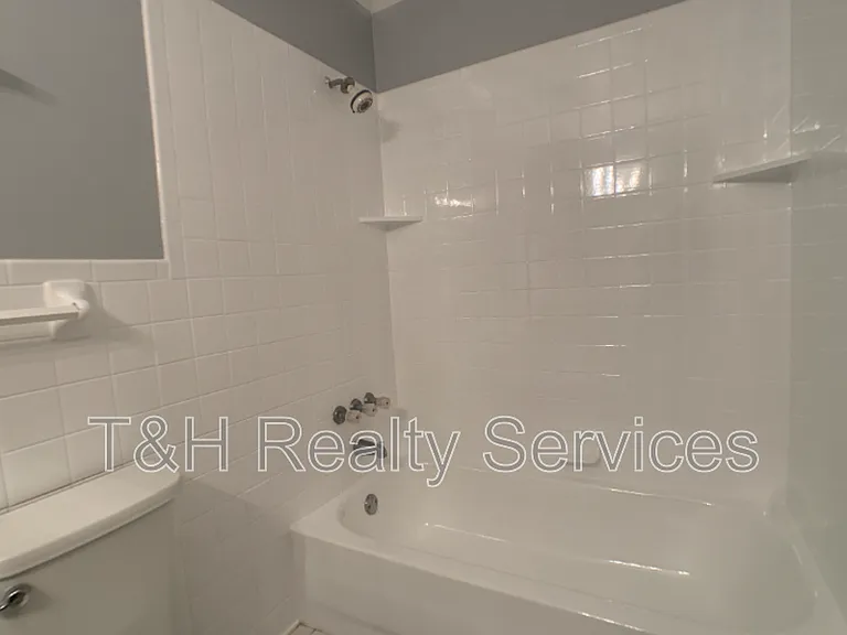 7649 Southfield Dr — Photo 18