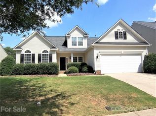 2573 Bethesda Oaks Dr, Gastonia, NC