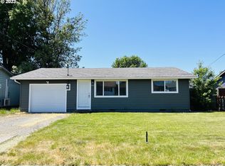 444 40th St, Springfield, OR 97478