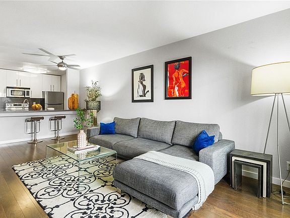 5th image of 141 S Clark Dr APT 326