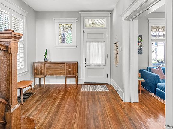 4th image of 1011 N Clarkson Street