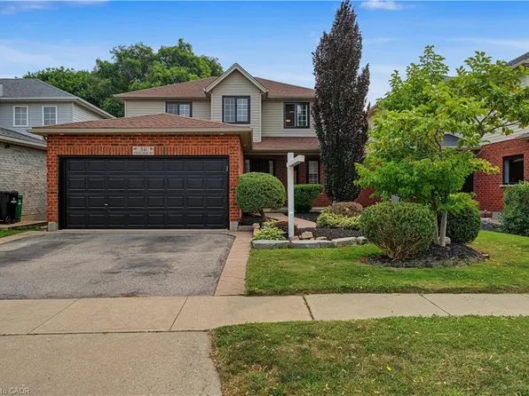 36 Foxmeadow Rd, Cambridge, ON N1P 1J2
