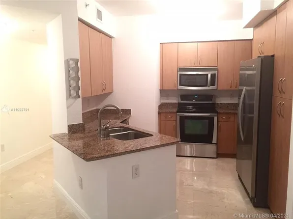 1830 Radius Dr, Hollywood, FL