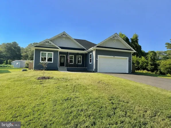 369 South Glebe, Montross, VA 22520