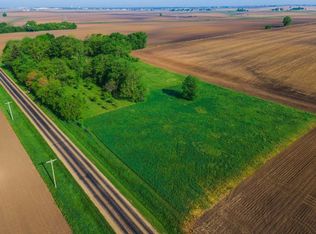 20516 E 1300 North Rd, Bloomington, IL 61705